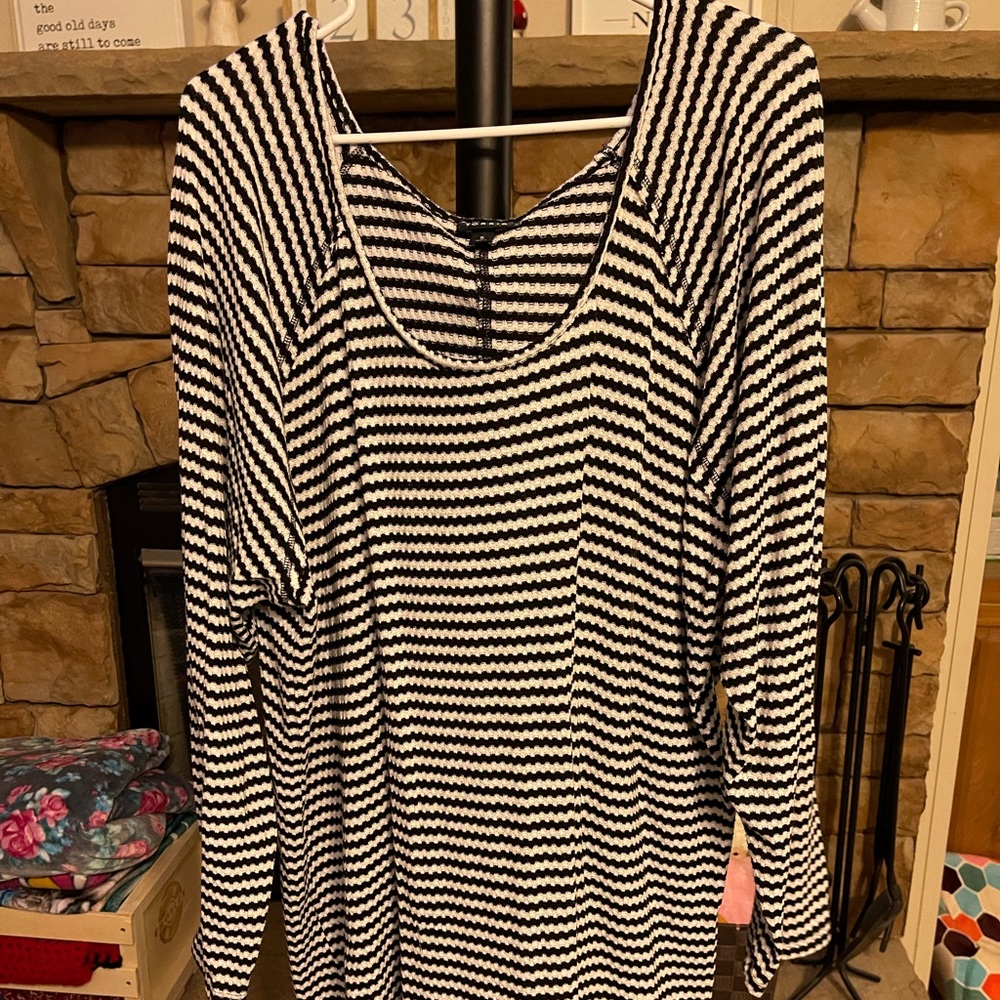 Torrid Long Sleeve Top